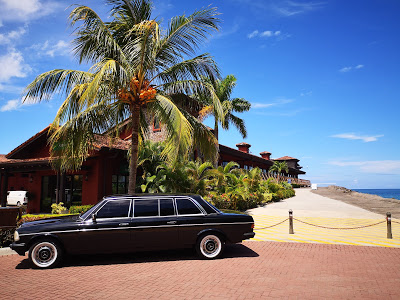 BEACH-FRONT-COSTA-RICA.-MERCEDES-W123-300D-LIMOUSINE-TRANSPORTATION.jpg