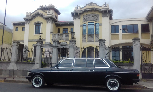 Costa-Rica-Limo-LWB-LANG-300D-Casa-Jimenez-Art-Nouveau-style-building.jpg