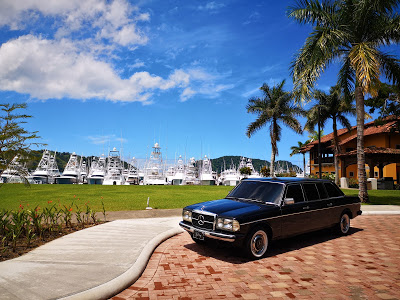 MARINA-COSTA-RICA.-LIMO-MERCEDES-LOS-SUENOS-JACO.jpg